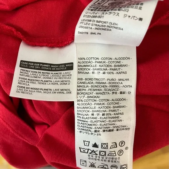 Levi's Red Cropped Tee Shirt - Picture 6 of 6